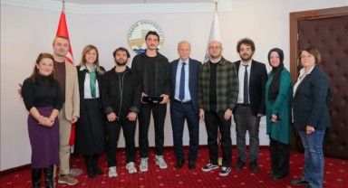Başarılı sporculardan Hatipler’e ziyaret
