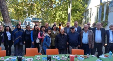 Başkan Akın Kaleiçi’nde vatandaşlarla buluştu