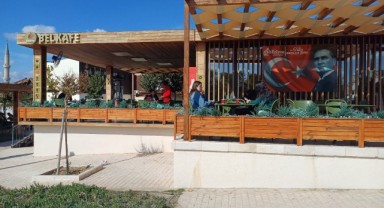 Belediye Kafe’de miniklerin kredi kartı sorunu