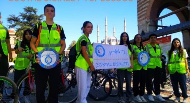 Bisiklet topluluğundan anlamlı etkinlik