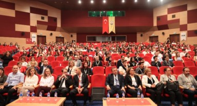 Dişlere estetik yerine düzenli bakım