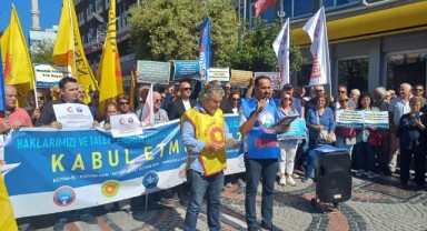 Eğitimcilerden ÖMK protestosu