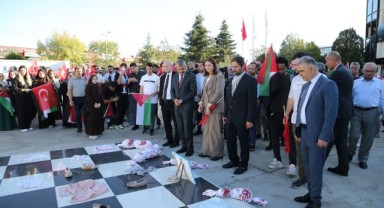 ‘Filistin'e destek soykırıma isyan’