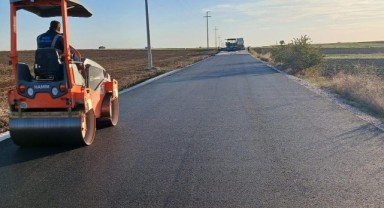 Köy yolları yenileniyor