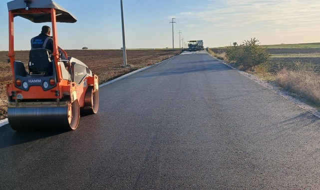 Köy yolları yenileniyor