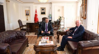 Sezer ziyaretleri makamında kabul etti