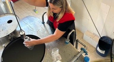 Süt çiftliklerine denetim yapıldı