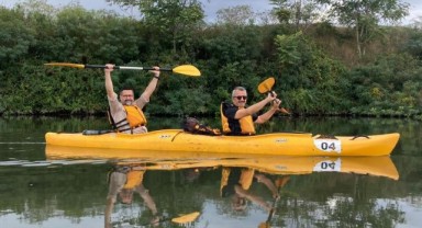 Vali Sezer, Arda ve Meriç nehirlerinde kürek çekti