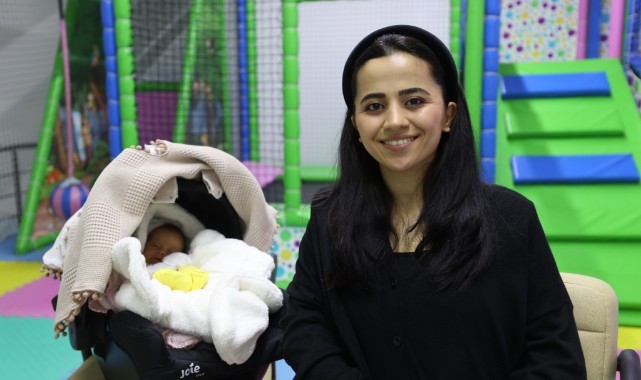 32 haftalık doğan prematüre bebek yaşama tutundu