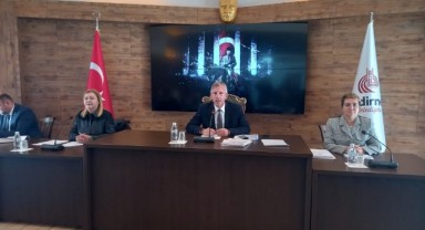 Belediye meclisinde kayyum gerginliği