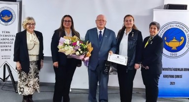 ‘Cumhuriyetin kadınları Atatürk’ün izinde’