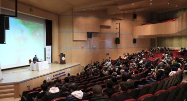 Prof. Dr. Mustafa Karataş'tan TÜ’de konferans