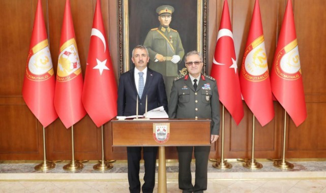 Sezer’den 1’inci Ordu Komutanı’na ziyaret