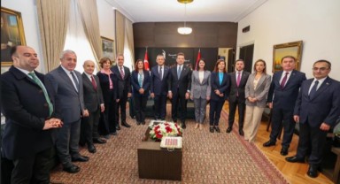 TBB kayyım gündemiyle olağanüstü toplandı