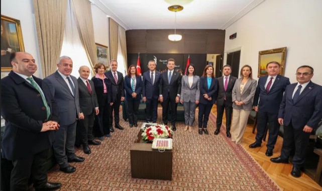 TBB kayyım gündemiyle olağanüstü toplandı