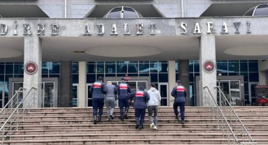 Edirne’de 2 firari hükümlü yakalandı