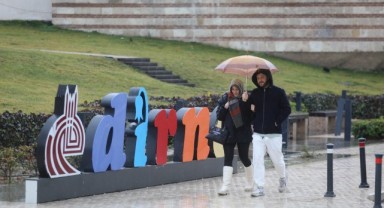 Edirne'de sağanak etkili oldu