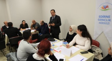 ‘Gençlik politika belgesi vizyon çalıştayı’