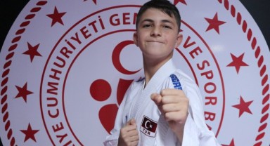 Karateci Mehmet’ten, 4 yılda 20 madalya
