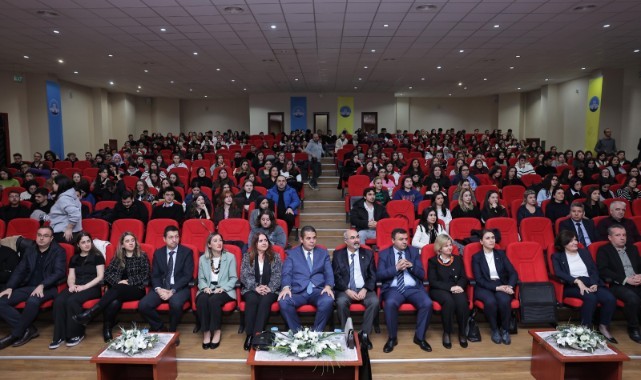 ‘Sağlık İdarecileri Günü’ paneli