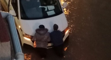 Yine aynı sokak yine aynı manzara