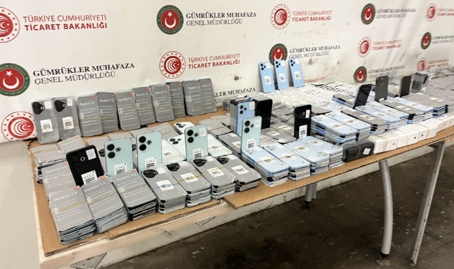 1526 kaçak cep telefonu ele geçirildi