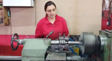 8 yıldır tarım makineleri imalatı ve tamiri yapıyor