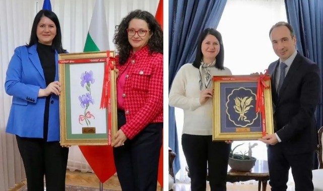 Başkan Gencan Akın konsoloslarla buluştu