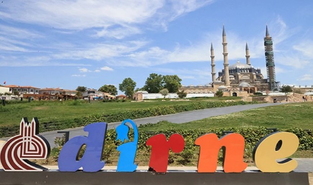 Edirne Türkiye'nin en zengin illeri arasında 32.