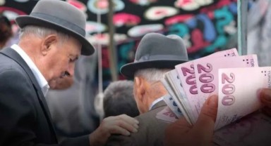 En düşük emekli maaş teklif Meclis'ten geçti