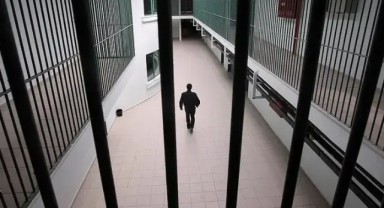 Eşini öldüren sanığa, ağırlaştırılmış müebbet hapis isteniyor