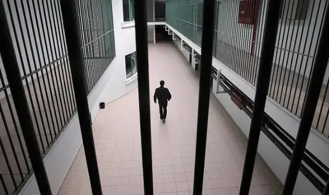 Eşini öldüren sanığa, ağırlaştırılmış müebbet hapis isteniyor