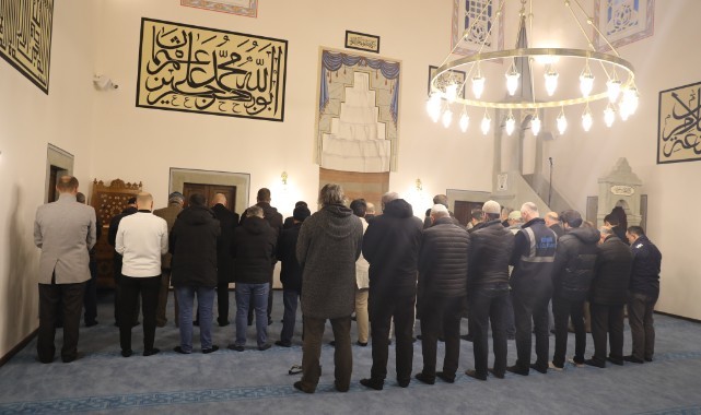 Hersekzade Ahmet Paşa Camisi İbadete Açıldı