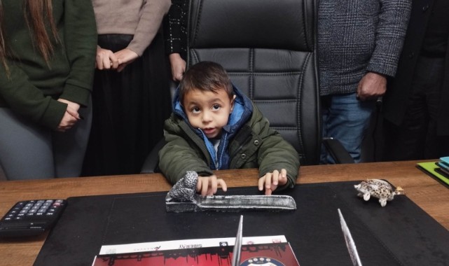 Destekler minik Yakup için