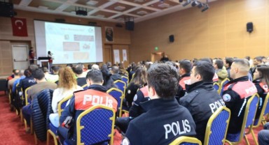 Polislere