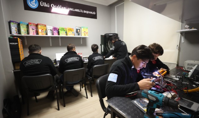 Ülkü Ocaklarından robotik kodlama eğitimi