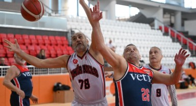Uluslararası Veteran Basketbol Turnuvası başladı