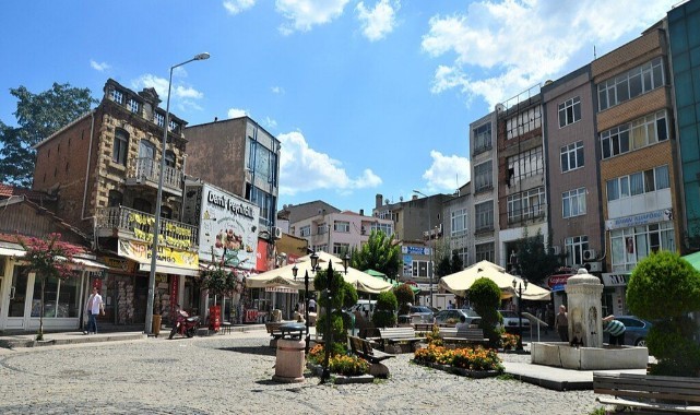 Uzunköprü esnafı zor durumda