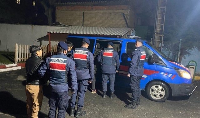 14 düzensiz göçmen yakalandı