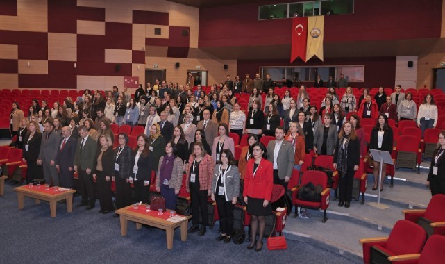 CERRAHİ HEMŞİRELİĞİ İÇİN SEMPOZYUM GERÇEKLEŞTİRİLDİ