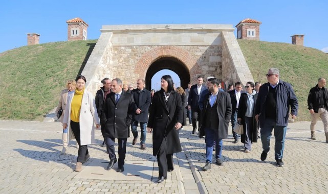 CHP Heyetinden Kültürel Geziler