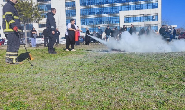 Kamu personeline temel yangın eğitimi