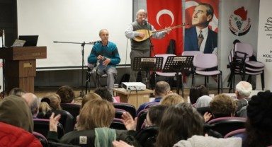Kanser hastalarına moral için konser