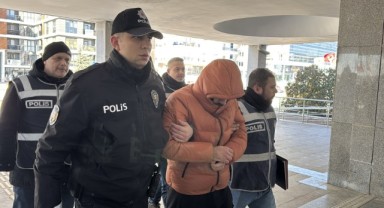 Kuyumcuya Sahte altın satacaklardı