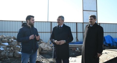 Tarihi camide restorasyon sürüyor