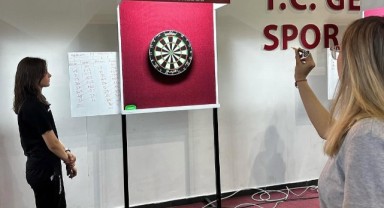 8 Mart Dünya Kadınlar Günü Dart Turnuvası