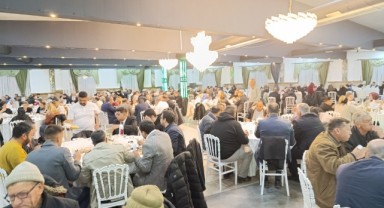 AK Parti vefa teşkilat iftarına geniş katılım