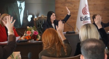 Belediye Meclisi’nde 65 yaş gündem oldu