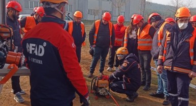 Enkazda Arama Kurtarma Eğitimi