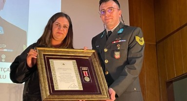 Öğrencilerin oratoryo gösterisi büyük beğeni topladı